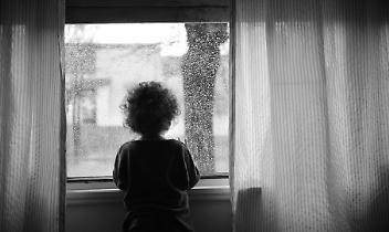 Bimbo muore soffocato