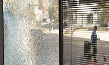 Spaccata nella notte a Rivarolo