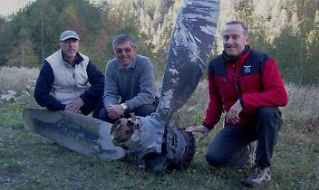 L&rsquo;elica riemersa dal ghiaccio: il mistero del B-17 che torna a parlare dopo 80 anni