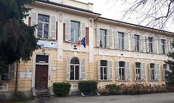 Propaganda illegale ai seggi: fermato consigliere comunale di Chivasso