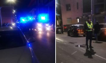 Perde il controllo della moto e finisce contro un'auto. Motociclista in ospedale a Settimo Torinese