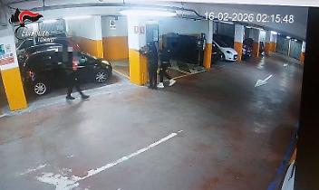 Vandalismi nel parcheggio di Rivoli