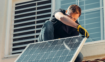 San Benigno illumina il Canavese: energia condivisa, risparmio e solidariet&agrave; nella sfida delle CER