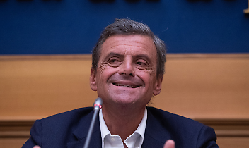 Calenda in modalit&agrave; Pasqua, Azione in modalit&agrave; &ldquo;boh&rdquo;. Bartoli e Ruffino attendono indicazioni