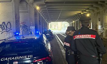 Due agenti della Polizia Municipale aggredite mentre allontanano un molestatore dalla stazione