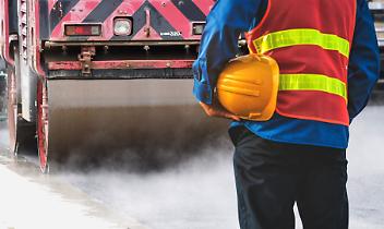 Asfalto nuovo in via Casale a San Mauro: tre sere per chiudere il cantiere. Ecco i disagi previsti