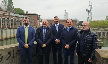 Le autorit&agrave; al Canale Cavour di Chivasso