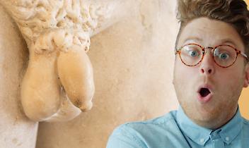 Entra in libreria con i pantaloni abbassati e il pisello in mostra. Compra il libro e saluta