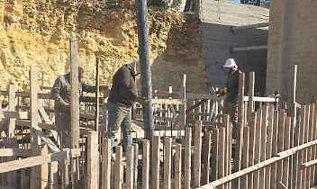 Una cisterna per l'acqua in Cisgiordania. Quando una citt&agrave; non si gira dall'altra parte