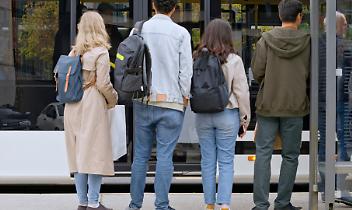 Bus, maxi gara da 100 milioni: il Piemonte mette all&rsquo;asta le sue linee (e i francesi sono gi&agrave; in fila)