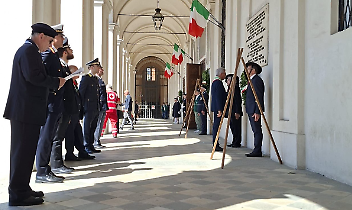 25 Aprile a Chivasso, il corteo passa per la prima volta davanti alla Carta: &ldquo;Un segnale anche federalista&rdquo;