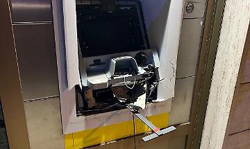 Assalto al bancomat 