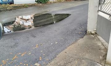 Via Bellini, la strada di nessuno: privata sulla carta, abbandonata nei fatti