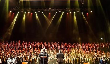 Torino si accende di gospel: al Lingotto una notte di musica, energia e spiritualit&agrave;