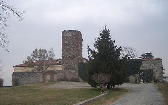 Castello di Chiaverano