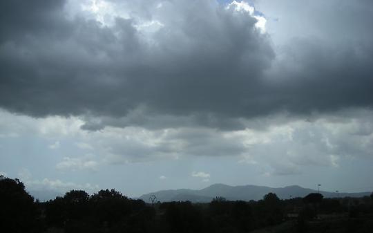 CONDOVE. Maltempo: nubifragio in Val Susa, vento fino a 100 km/h