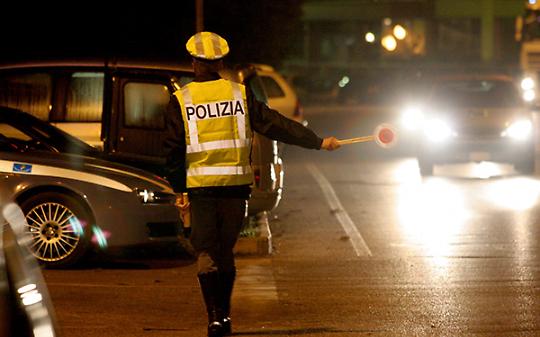 Controlli nella notte tra Torino e Moncalieri: patenti ritirate per droga alla guida