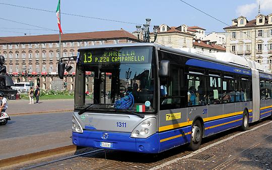 Torino, met&agrave; delle multe non viene pagata