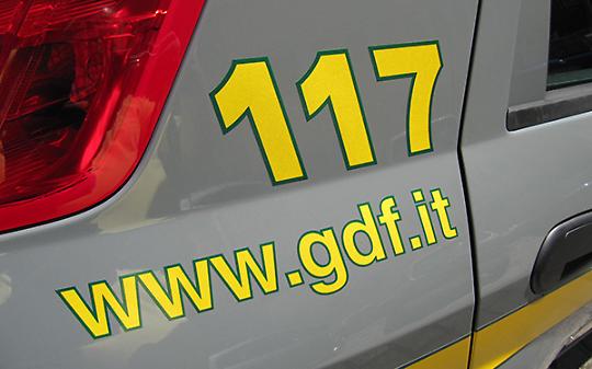 CAMBIANO. Truffe: finti finanzieri tentano di raggirare tabaccaio