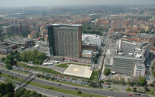 BOBBIO PELLICE. Cade da scale del municipio, in grave condizioni un consigliere