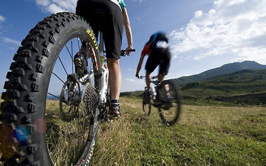 Condove, torna la Pellegrina Bike Emotion 4ALL: due giorni di sport e socialità in Valle di Susa