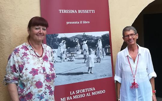 ISSIGLIO. L&rsquo;autrice Bussetti commuove con il suo libro sui bambini abbandonati