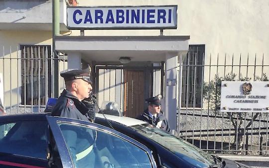 SALERANO. Litiga con la moglie e la ferisce con un colpo di pistola