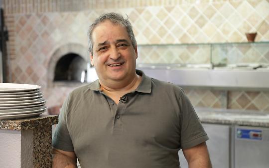 CHIUSA DI SAN MICHELE. Van Basten, il Milan, Charlie Brown e il Gruppo Re Italia: al ristorante di “Pino” la passione è di casa