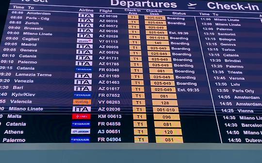 Roma. Aeroporto di Fiumicino, primi voli di Ita che prendera' il nome di Alitalia (VIDEO)