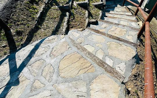 SAN COLOMBANO BELMONTE. Terminata la scala, ecco cosa c'è da fare