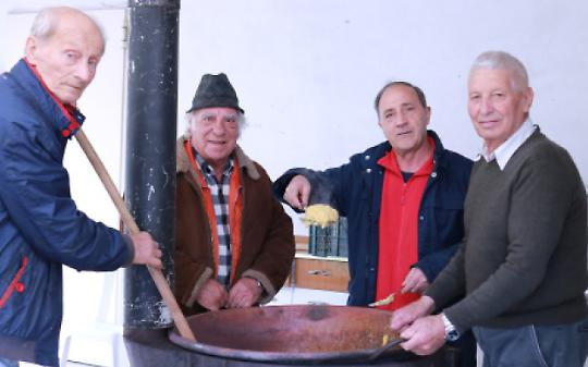 SAMONE. Paese in festa per polenta e merluzzo!