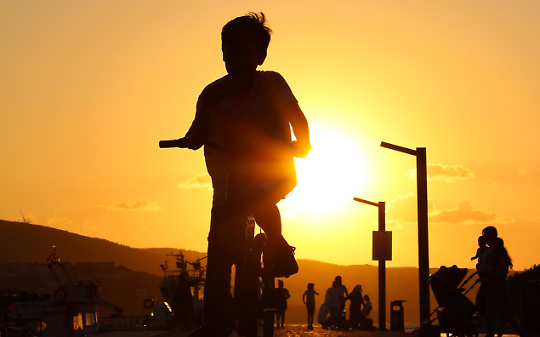 “Anduma anduma, pedaluma!” – A Foglizzo la bicicletta è simbolo di cura e libertà