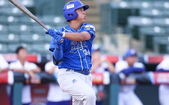 Williams Wong in azzurro