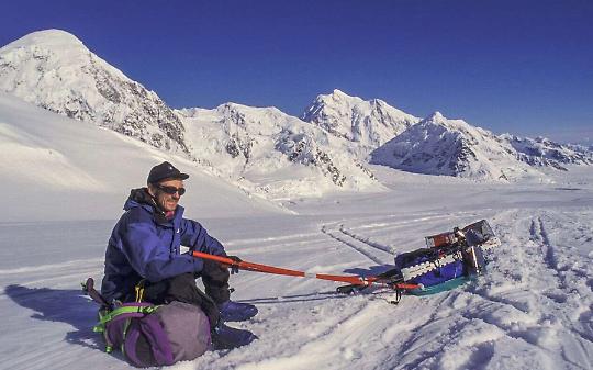 Alberto Re nella sua spedizione in Alaska nel 2000 (immagine da albertore.com)