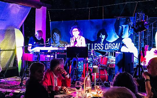 Musica, vino e divertimento: al via in collina il festival "FuoriCinzano"