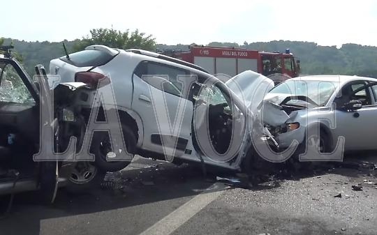 Terribile incidente sulla Pedemontana: sei feriti di cui uno grave