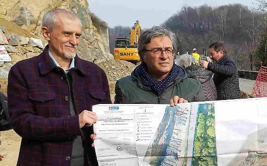 Cantiere di Vidracco, il sindaco Antonio Bernini con il consigliere metropolitano Pasquale Mazza
