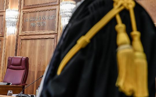 Un patteggiamento chiude il "caso del fricassé" a Baldissero. Riaperto il dibattito sulla gestione dei fondi pubblici