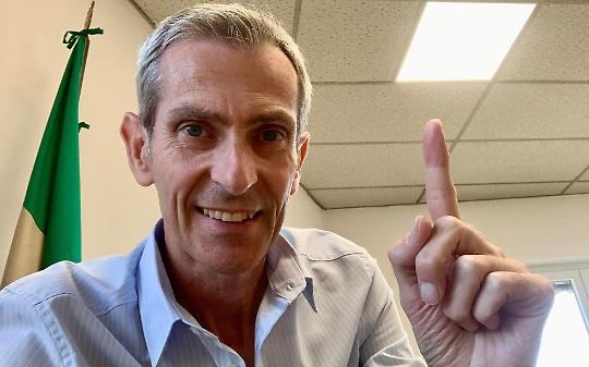 Il sindaco di Cascinette d'Ivrea Davide Guarino