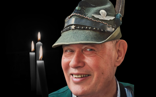 L'ultimo saluto all'alpino Eugenio Filippetto: un addio tra gagliardetti e ricordi