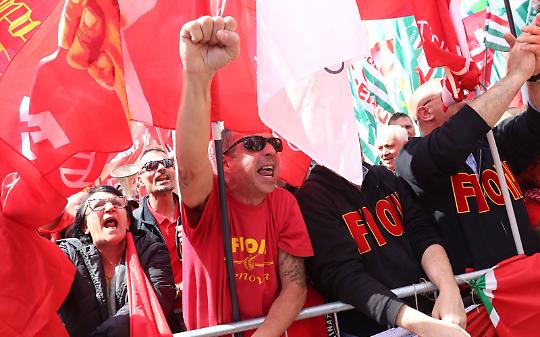 Il nuovo contratto dei metalmeccanici cambia il fronte del lavoro in Italia