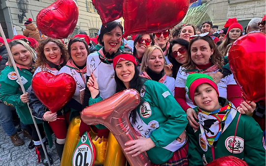 Nel Cuore del Carnevale di Ivrea, un viaggio nella città proprio nel giorno culmina del Carnevale