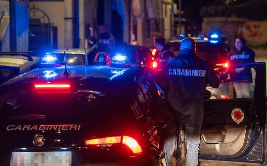 Sangue sul Lago Maggiore: 17enne accoltellato da un 22enne