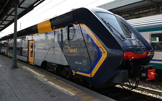 Treni fantasma, stazioni fatiscenti e promesse da verificare: la Canavesana resta in ostaggio dei disservizi