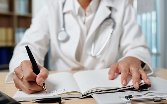 Polemica in Canavese: consigliere comunale denuncia all'Asl un medico di famiglia