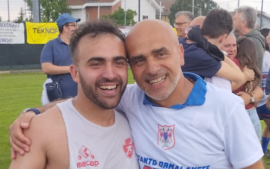 Simone e Christian Zullo festeggiano a fine gara