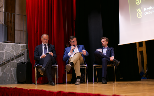 "Questa linea deve essere di tutti". A Lanzo si discute del futuro della linea Torino-Ceres