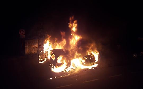 Banchette auto incendiate. "Beccato" un 33enne (VIDEO)