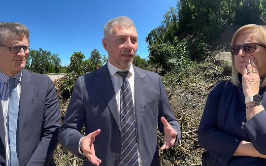 Strade a pezzi in Piemonte: sindaci in rivolta contro i tagli del Governo (VIDEO)