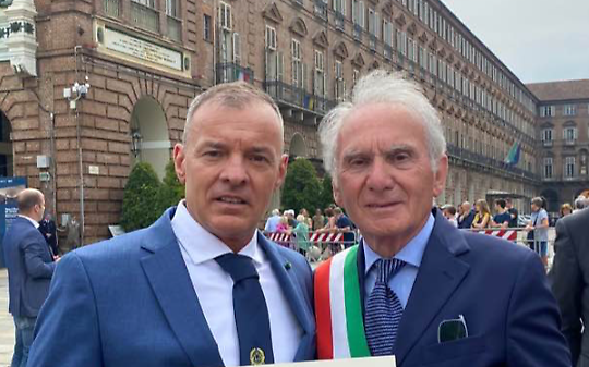 Manganiello con il sindaco di Bollengo Sergio Ricca